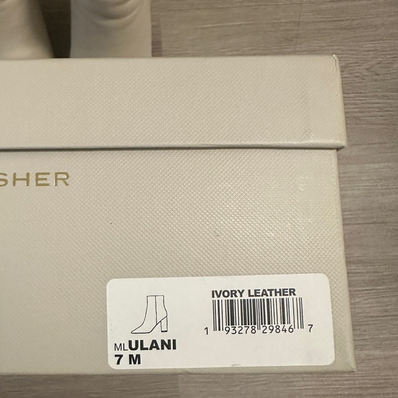 Marc Fisher Ulani Heeled Bootie in Ivory Leather - Picture 6 of 7